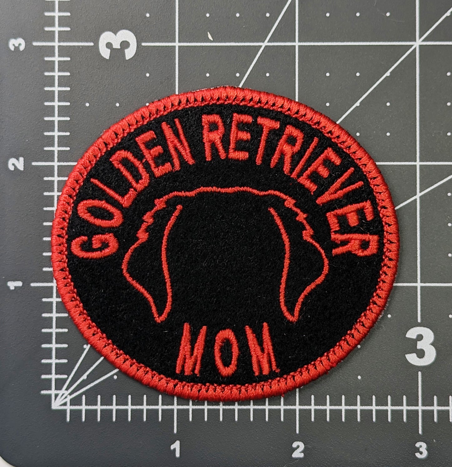 Golden Retriever Mom Patch - Custom Iron On Or Hook And Loop Backing