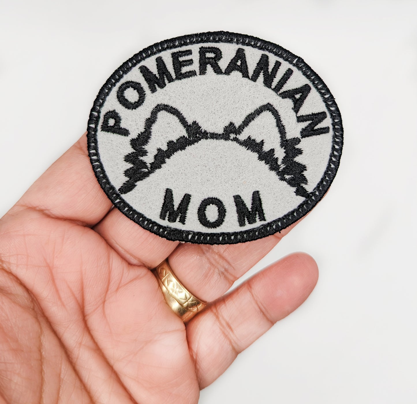 Pomeranian Mom Patch - Custom Iron On Or Hook And Loop Backing